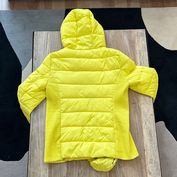 Point Zero Vibrant Yellow Quilted Jacket - Picture 5 of 10